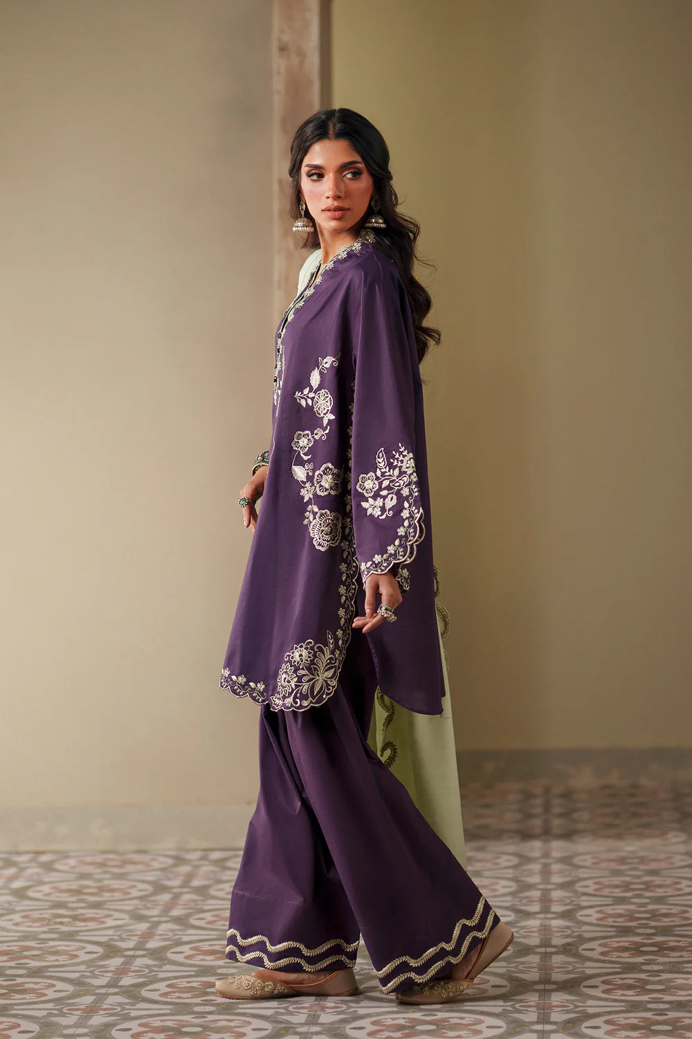 PLUM PURPLE